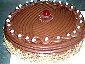 עוגת גבינה ושוקולד לבן עם רוטב שוקולד-תפוז