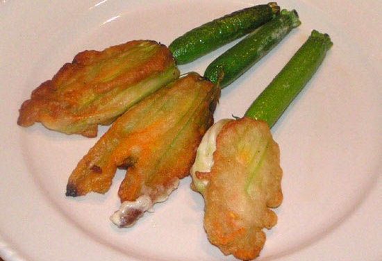 פרחי קישואים ממולאים