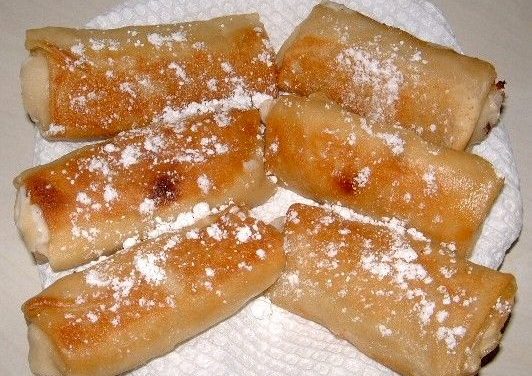 בלינצס חביתיות במילוי גבינה וצימוקים מבית אמא