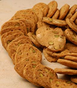 עוגיות שקדים מרובעות בסגנון מאפיית לחמי