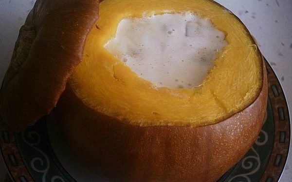 מרק שמנת פטריות בדלעת אפויה