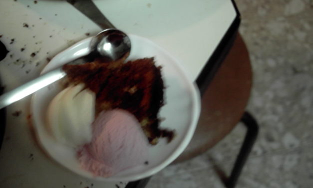 עוגת שוקלד לייט קלה