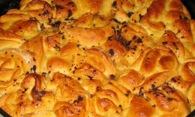 עוגת שושנים עם ריבת חלב