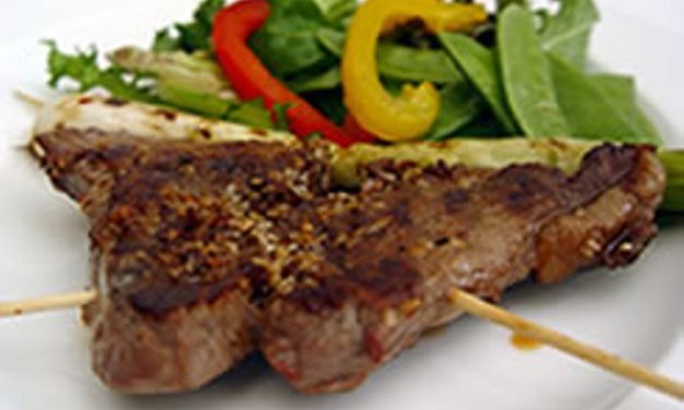 שיפודי סטק בסויה ושמן שומשום