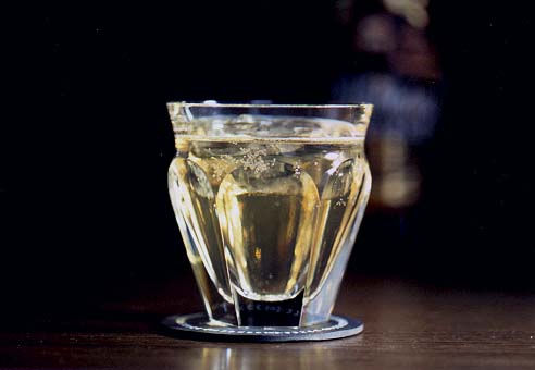 חיננית קנדית