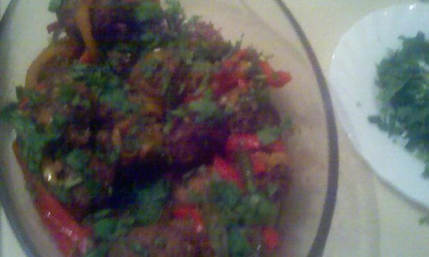 קציצות עם ירקות מוקפצים – מעדן.