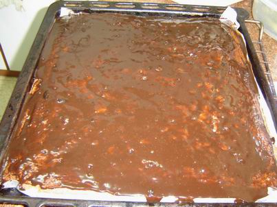 עוגת שוקולד חגיגית חמה