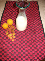 משקה בטעם שקדים רוזטה