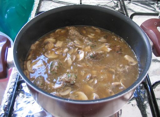 קציצות בשר ברוטב פטריות