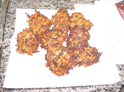 לביבות בשר ותפוחי אדמה מטוגנות