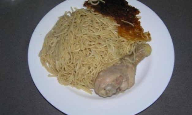 חמין אטריות ועוף ("רישטה" )