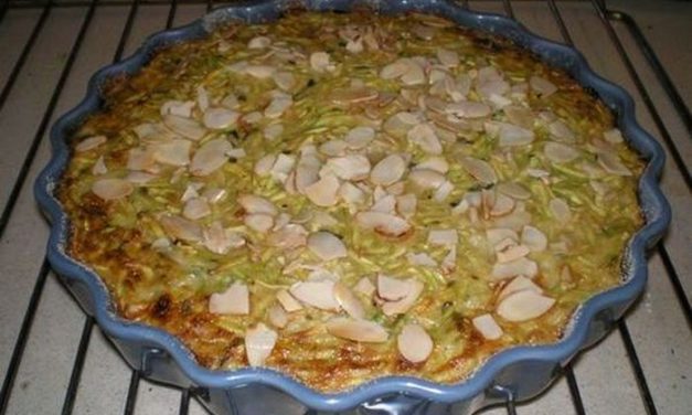 פשטידת קישואים ועשבי תיבול