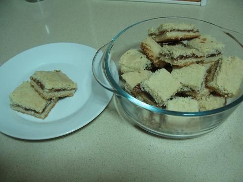 שורטברד במילוי ריבה ושוקולד לבן