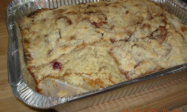 עוגת ריבה תפוחים ופירורים