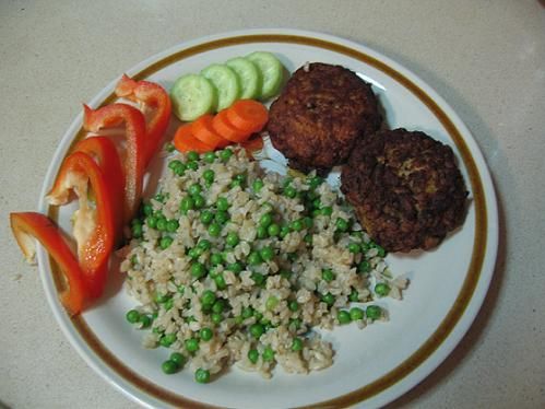 אורז מלא עם אפונה