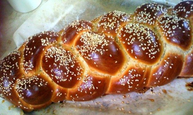 חלה מתוקה לשבת של ארז קומורובסקי