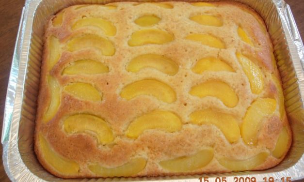 עוגת אפרסקים