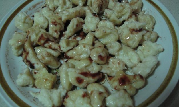 כדורי גבינה מתוקים מבושלים ‬