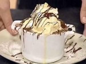 סופלה שוקולד דו קולור של קארין גורן