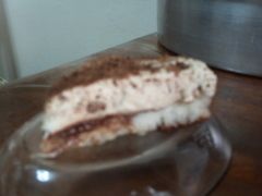 עוגת מרנג ושוקולד ללא קמח