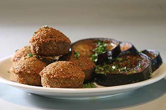 פלאפל מיצרי ע"ב פול יבש בסגנון מסעדת "זייתון בקהיר"