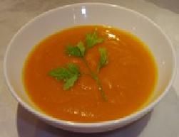 מרק גזר טיבעי או קטיפתי