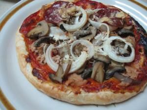 פיצה מהירה מבצק מלוואח