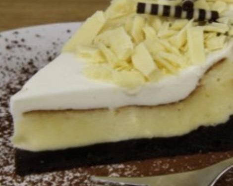 עוגת גבינה ושוקולד ציפוי שמנת