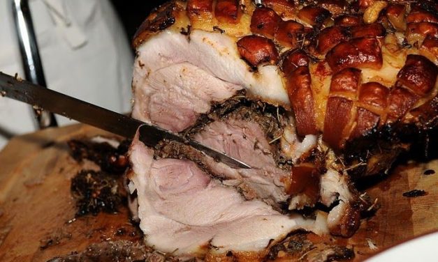 פסטרמה רומנית חמה