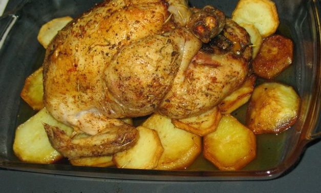 עוף ממולא בחציל