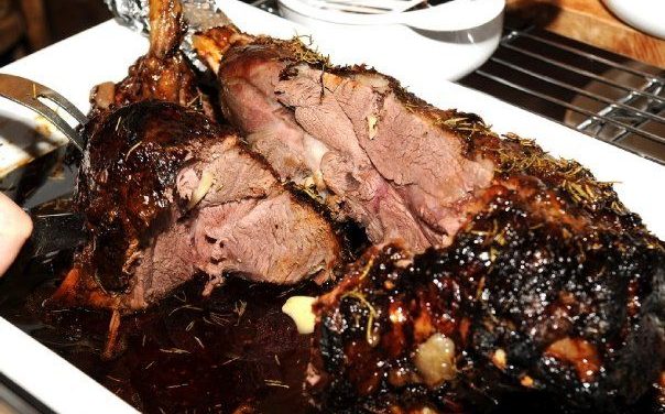 שוק טלה בשמן זית,שום ורוזמרין – ישראל אהרוני