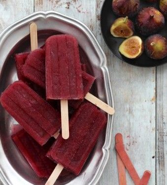 שלגון ארטיק בטעם קולה רום בקארדי