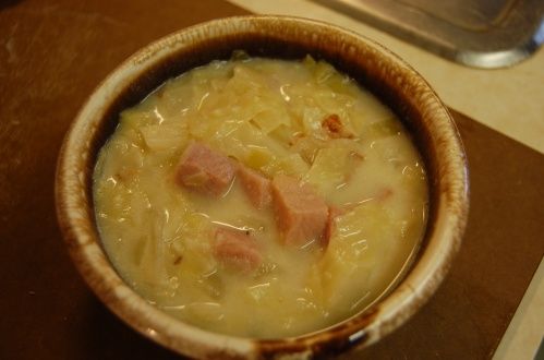 מרק כרוב לבן סמיך בנוסח אלזסי