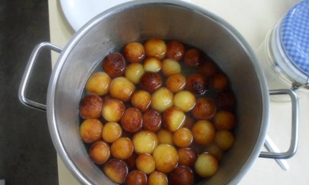 קינוח גולאב ג'מון הודי פשוט