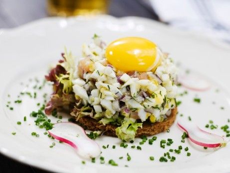 עיני אנשובי – אנשובי עם ביצה